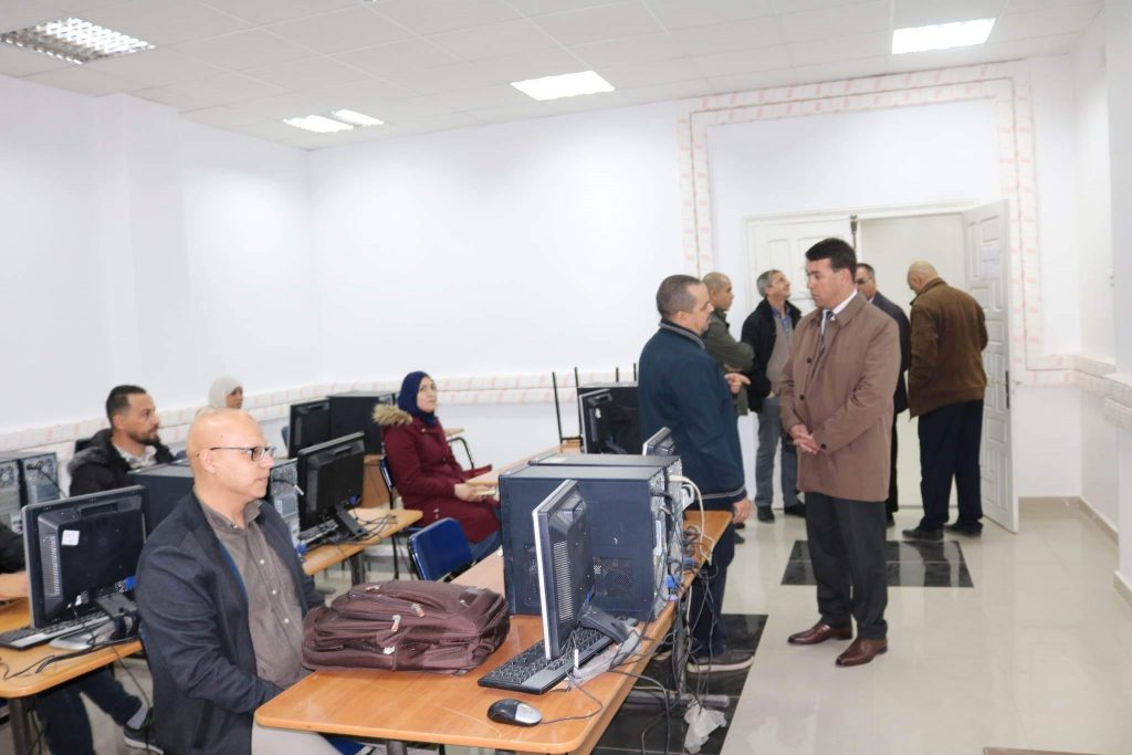 انطلاق الأيام التكوينية في الاعلام الالي