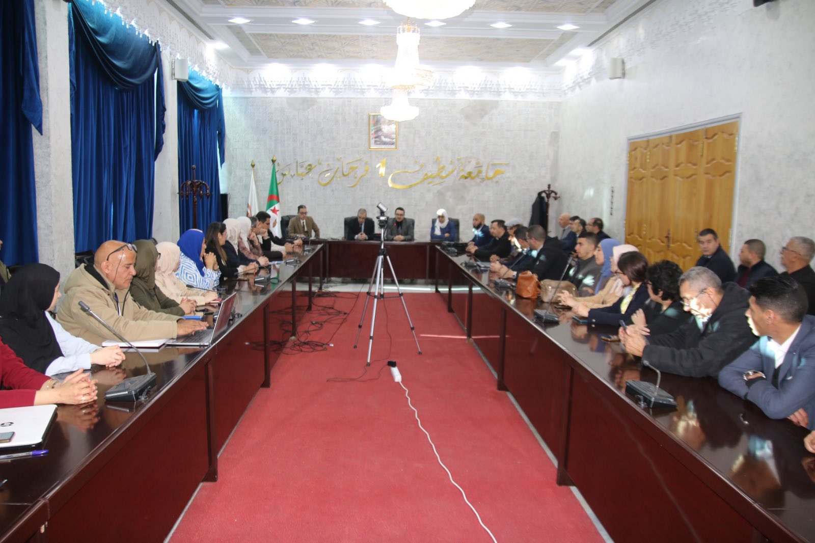 مشاركة أعضاء خلية الجودة الدورة التكوينية الوزارية الثالثة في جامعة سطيف