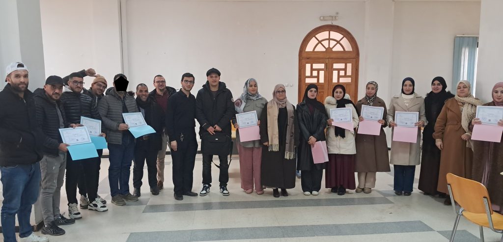 اختتام فعاليات الدورة التكوينية الثانية عشرة لفائدة حاملي المشاريع المصغّرة اختتام فعاليات الدورة التكوينية الثانية عشرة لفائدة حاملي المشاريع المصغّرة