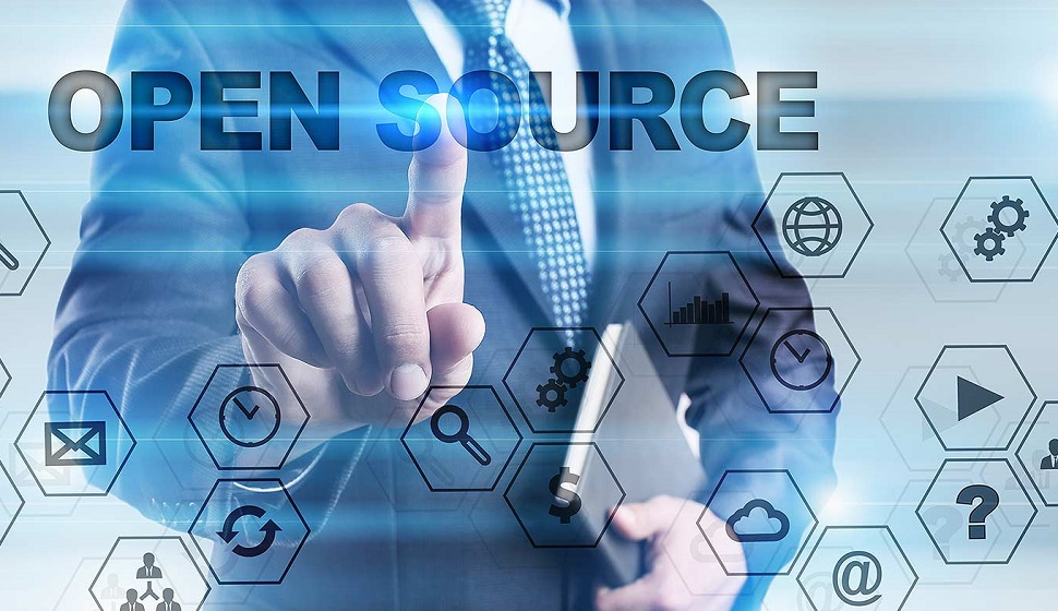 المدرسة الصيفية للأنظمة والبرمجيات الحرة، التي تم تنظيمها على مستوى جامعة يحيى فارس بالمدية لفائدة طلبة الدكتوراه