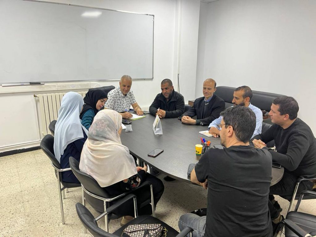 عقد اجتماع للجنة التنسيق والتكوين لحاضنة الجامعة